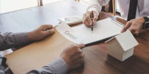 Read more about the article How do family lawyers help to settle the inheritance disputes in the UAE